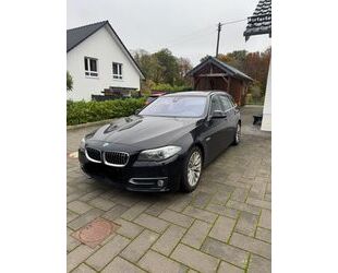 BMW BMW 530d Touring A Luxury Line Gebrauchtwagen