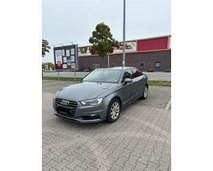 Audi Audi A3 1.6 TDI clean diesel Attraction Limousine Gebrauchtwagen