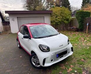 Smart Smart ForFour 60kW EQ mit Garantie Gebrauchtwagen