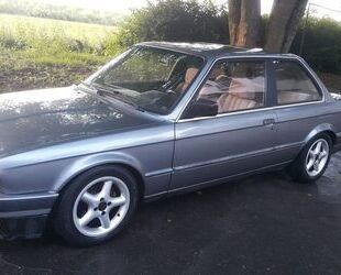 BMW BMW 318i E30 Coupé Gebrauchtwagen