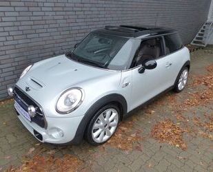 Mini MINI Cooper S Leder/Navi/LED/Panorama/1.Hd/PDC Gebrauchtwagen