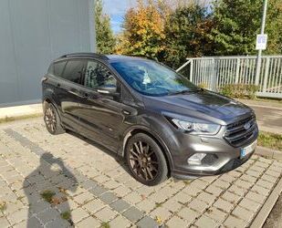 Ford Ford Kuga 2,0 EcoBoost 4x4 178kW ST-Line Automat . Gebrauchtwagen