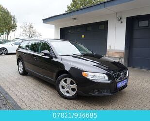 Volvo Volvo V70 2.4 D5 Kinetic KLIMA+ALU+PDC+TEMPOMAT+6G Gebrauchtwagen