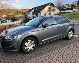 Audi Audi A3 Sportback 1.4 TFSI Attraction Gebrauchtwagen