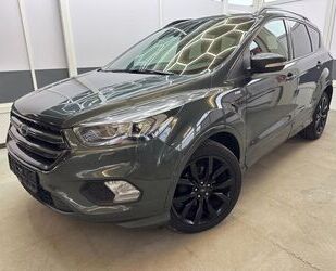 Ford Ford Kuga ST-LINE NAVI SHZ KEYLESS 1.5 EcoBoost 11 Gebrauchtwagen