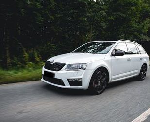 Skoda Skoda Octavia 2.0 TSI RS 230 Combi RS Gebrauchtwagen