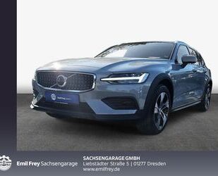 Volvo Volvo V60 Cross Country B4 D AWD Plus Gebrauchtwagen