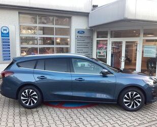 Ford Ford Focus Turnier Titanium Gebrauchtwagen