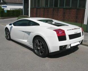 Lamborghini Lamborghini GALLARDO E-GEAR+NAVI+LEDER+19ZOLL CALL Gebrauchtwagen