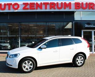 Volvo Volvo XC 60 Momentum 2.0l D BiXenon Nav AHK Scheck Gebrauchtwagen