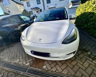 Tesla Tesla Model Y Hinterradantrieb RWD RWD Gebrauchtwagen