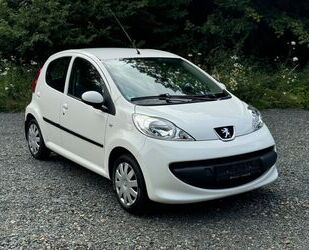 Peugeot Peugeot 107 Urban Move *Klima*Service NEU*TÜV NEU* Gebrauchtwagen