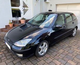 Ford Ford Focus 1.8 Futura TÜV neu Gebrauchtwagen