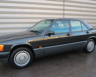 Mercedes-Benz Mercedes-Benz 190E 1.8 original 25700 KM aus 1. Ha Gebrauchtwagen