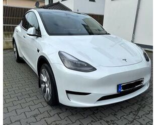 Tesla Tesla Model Y Hinterradantrieb RWD Matrix Leder Ka Gebrauchtwagen