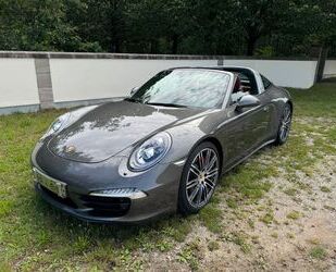 Porsche Porsche 991 Targa 4S - WLS - GTS Interieur - Schal Gebrauchtwagen