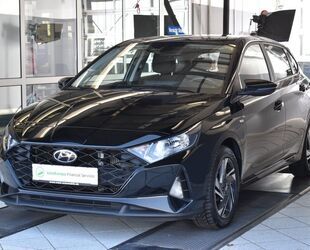 Hyundai Hyundai i20 1.0 T-GDI Mild-Hybrid Automatik*SHZ*PD Gebrauchtwagen