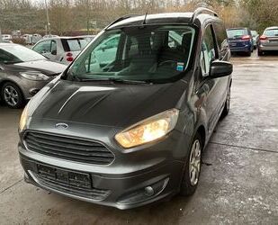 Ford Tourneo Courier Gebrauchtwagen