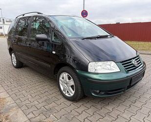 VW Volkswagen Sharan 2.0 Family TÜV/Klima/AHK Gebrauchtwagen