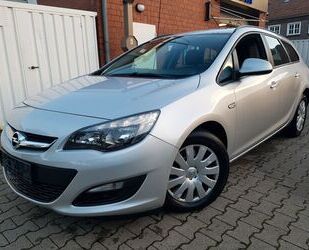 Opel Opel Astra J Sports Tourer*TÜV NEU*DIESEL* Gebrauchtwagen