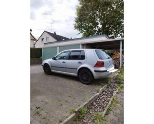 VW Volkswagen Golf 1.4 Basis Basis Gebrauchtwagen