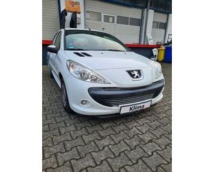 Peugeot Peugeot 206 1.4 75 Sportium. KLIMA Gebrauchtwagen