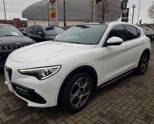 Alfa Romeo Alfa Romeo Stelvio Super 2WD NAVI KLIMAAUTOMATIK L Gebrauchtwagen