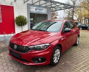 Fiat Fiat Tipo Street 1,4 Limo.Klima*Alufelgen* Gebrauchtwagen