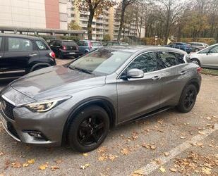 INFINITI Infiniti Q30 1.6t FWD - Gebrauchtwagen