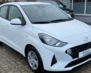 Hyundai Hyundai i10 1.0 AppleCarplay/Klima/Bluetooth/DAB Gebrauchtwagen