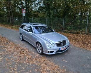 Mercedes-Benz Mercedes-Benz E63 AMG T 7G Top Zustand Gr.Service Gebrauchtwagen