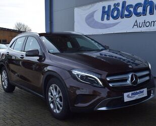 Mercedes-Benz Mercedes-Benz GLA 200!AUTOM!Navi,Leder,Xenon,Parks Gebrauchtwagen