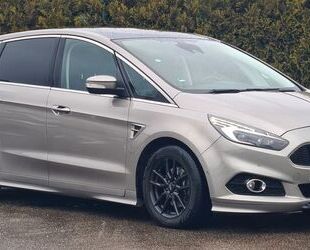 Ford Ford S-MAX 2.0 Titanium-Aut.-Navi-Leder-Pano-Xeono Gebrauchtwagen