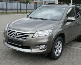 Toyota Toyota RAV 4 Travel 4-WD/AHK/MFL/Sitzheizung/Euro6 Gebrauchtwagen