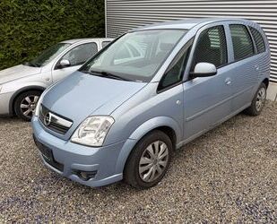 Opel Opel Meriva Edition 8-fach bereift mit AHK Gebrauchtwagen