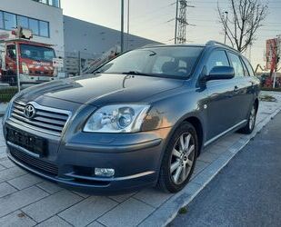 Toyota Toyota Avensis Kombi 2.4 Klima/Alu/Tempomat/MFL Gebrauchtwagen