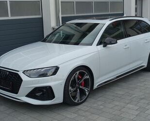 Audi Audi RS4 Pano. Raute-rot 360° HUD 280 km/h B&O Mat Gebrauchtwagen