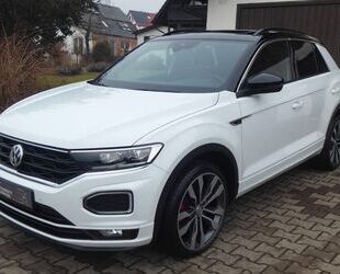 VW Volkswagen T-Roc Sport R-LINE/LED/PANORAMA/VIRTUAL Gebrauchtwagen