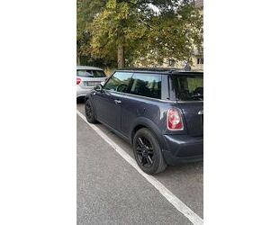 Mini MINI Cooper 1.6 CHILI-PAKET/LEDER/XENON/SITZHEIZUN Gebrauchtwagen