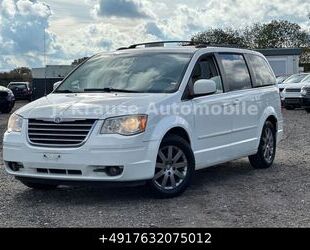 Chrysler Chrysler Grand Voyager Limited 3.8 V6 Autom. AHK Gebrauchtwagen