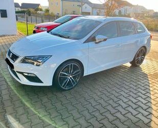 Seat Seat Leon ST 2.0 TSI 140kW FR DSG FR Gebrauchtwagen