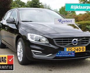 Volvo Volvo V60 2.0T6 AWD 306pk R-Design ECC/cruise/navi Gebrauchtwagen