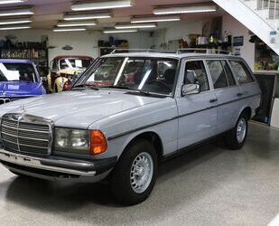 Mercedes-Benz Mercedes-Benz 240 TD Gebrauchtwagen