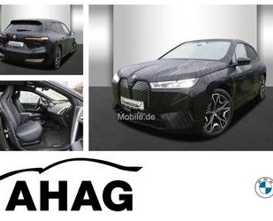 BMW BMW iX xDrive50 Sportpaket Klimaaut. AHK Soft-Clos Gebrauchtwagen