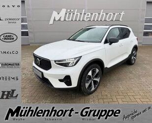 Volvo Volvo XC40 B3 B DKG PLUS DARK - Sthzg - Pano - 360 Gebrauchtwagen