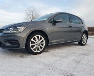 VW Volkswagen VW Golf 2.0 TDI SCR DSG R-Line Gebrauchtwagen