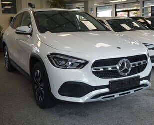 Mercedes-Benz Mercedes-Benz GLA 250 e Style +LED+RFK+Smartphone Gebrauchtwagen