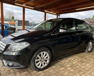 Mercedes-Benz Mercedes-Benz B 200 B -Klasse B 200*SHZ*KLIMA*8FAC Gebrauchtwagen