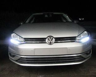 VW Volkswagen Golf 1.6 TDI Variant ACC AHK Winterei Gebrauchtwagen