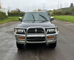 Mitsubishi Mitsubishi Pajero 3,0 I V6 GLS 4x4 / Klima / AHK Gebrauchtwagen